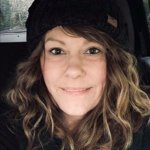 Meet your Posher, Lisa